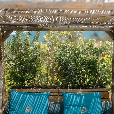 بيت ضيافة Kirssis